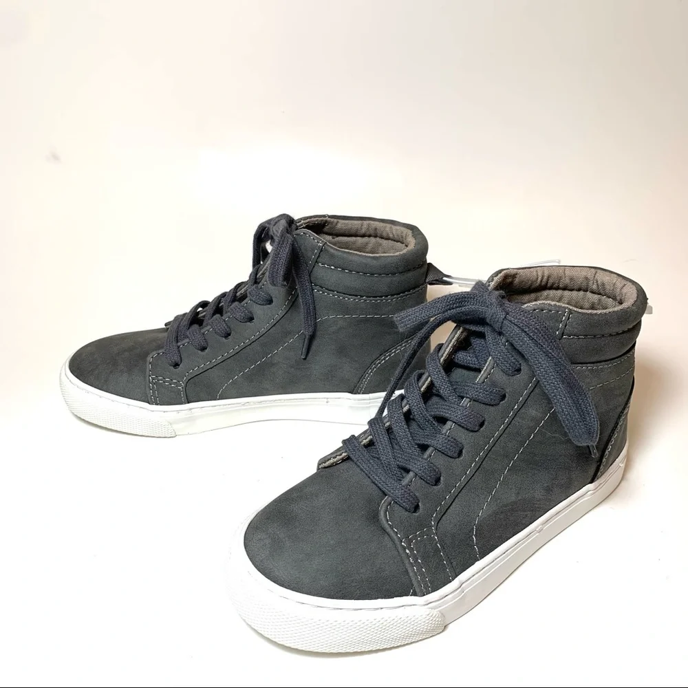 Old Navy Gray Faux Suede High-Tops Size 13 NWT Lace-Up Sneaker School